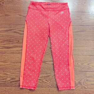 Abercrombie & Fitch 1892 active super crop legging capri neon geometric print M